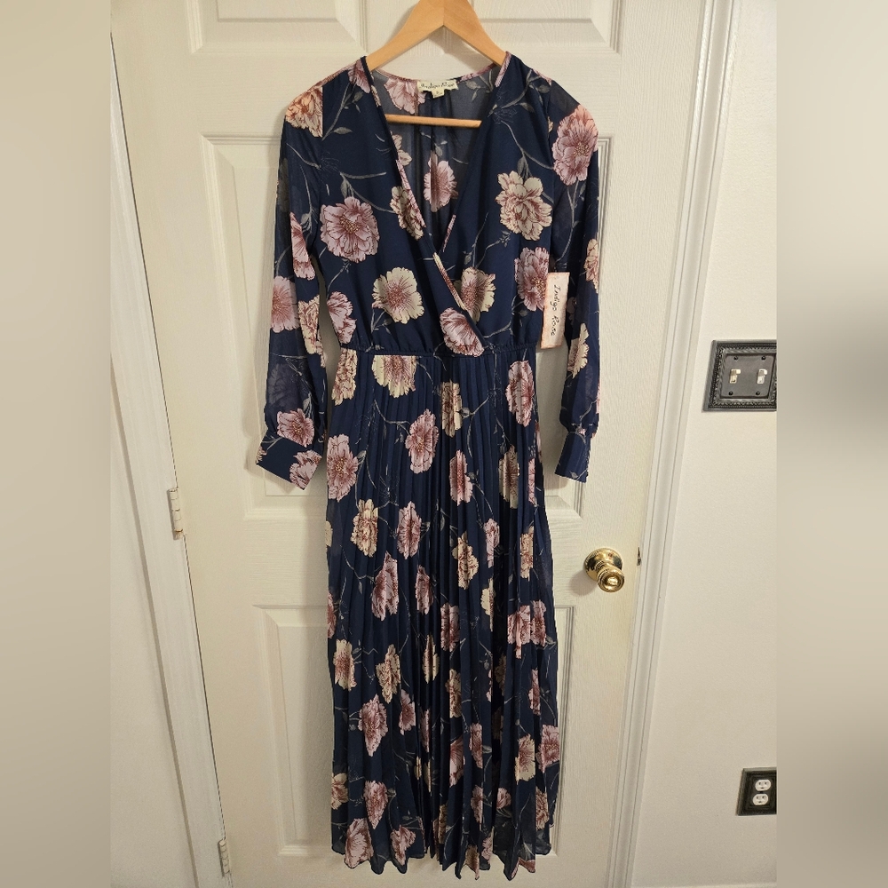Indigo Rose Blue And Pink Floral Long Sleeve Maxi Dress Pleated Size Small
